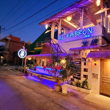 Al Kabron Inn การีมุนยาวา ภายนอก รูปภาพ