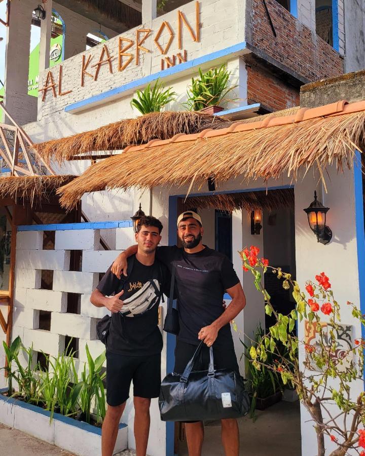 Al Kabron Inn การีมุนยาวา ภายนอก รูปภาพ