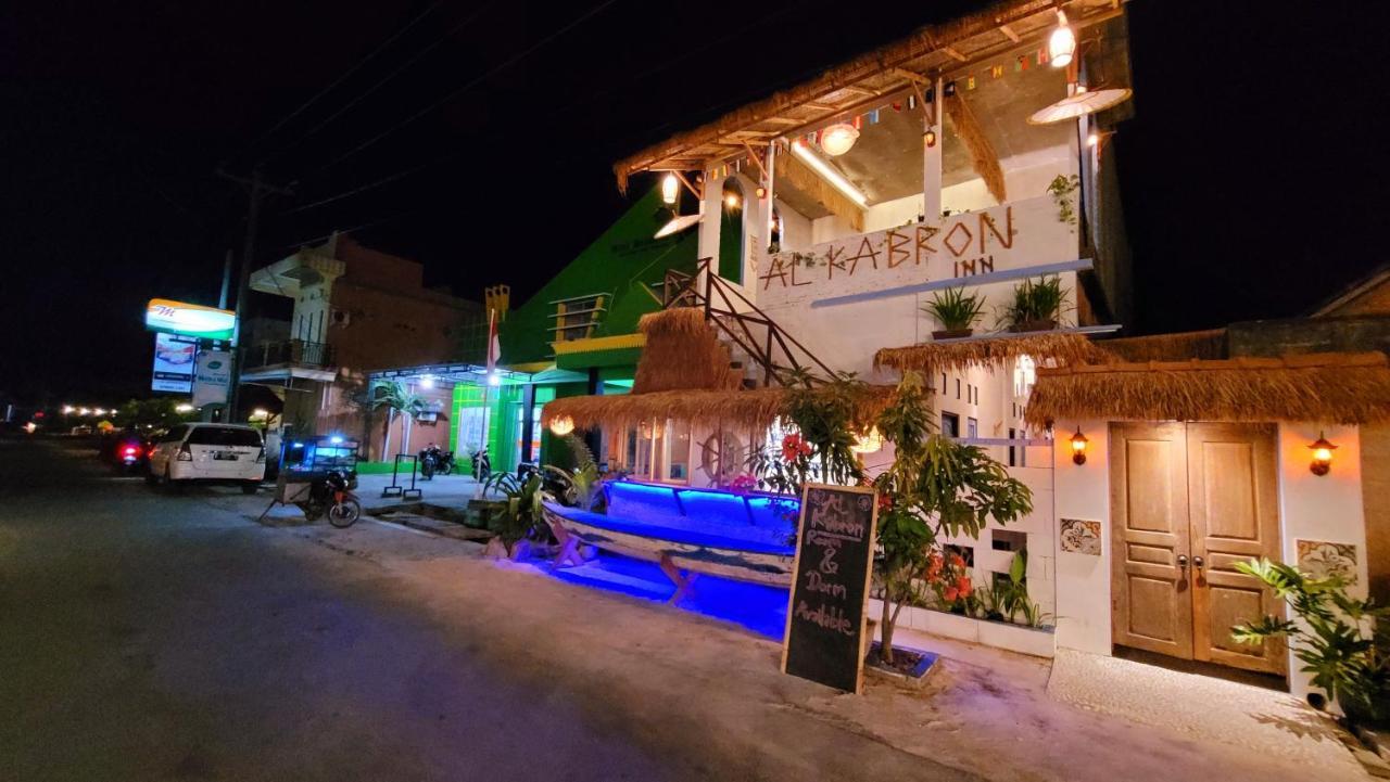 Al Kabron Inn การีมุนยาวา ภายนอก รูปภาพ